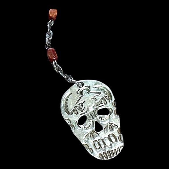 💀 🎃Silver-tone and brown bead necklace 17” - Picture 2 of 16